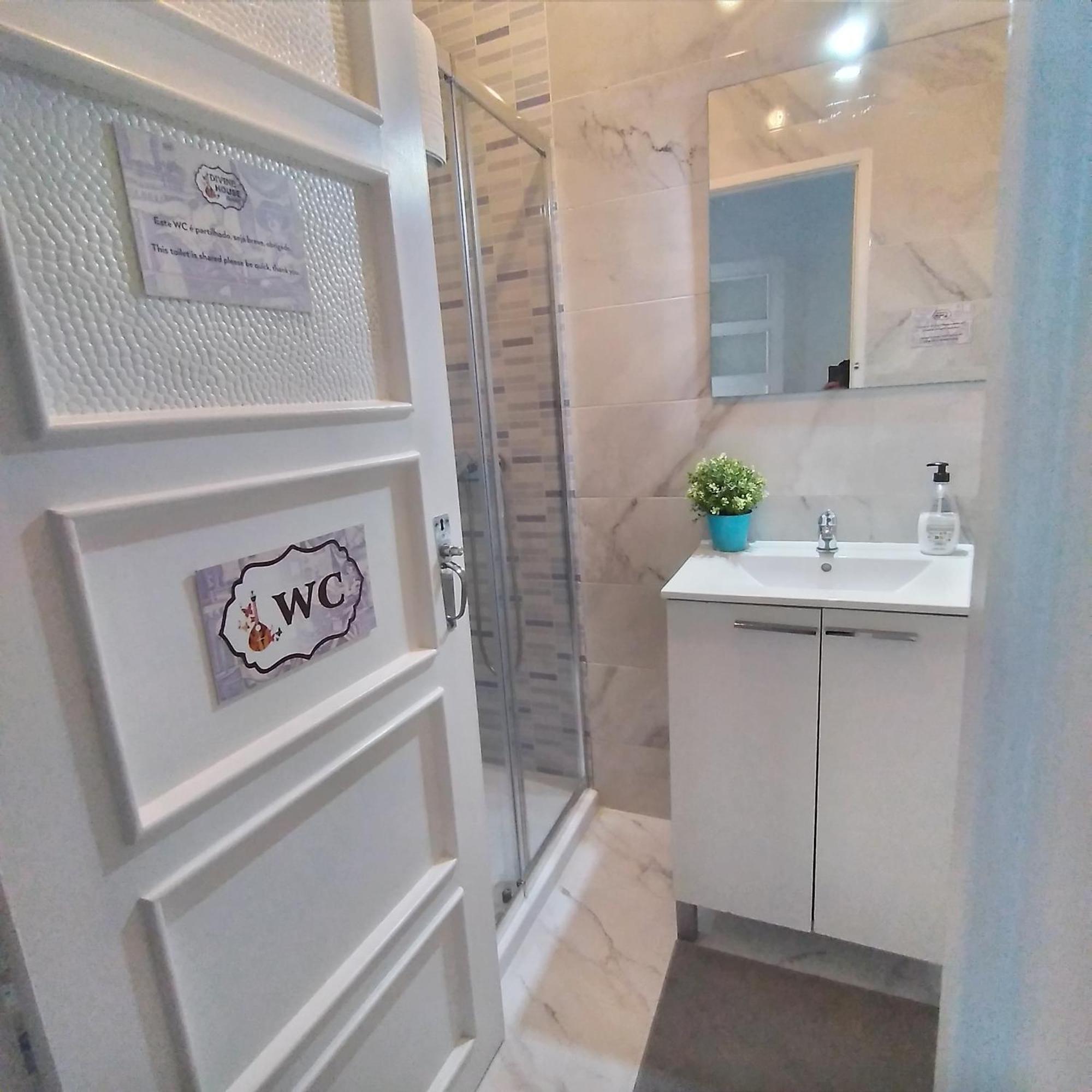 Divine House Of Graca Hotel Lisbon Ruang foto
